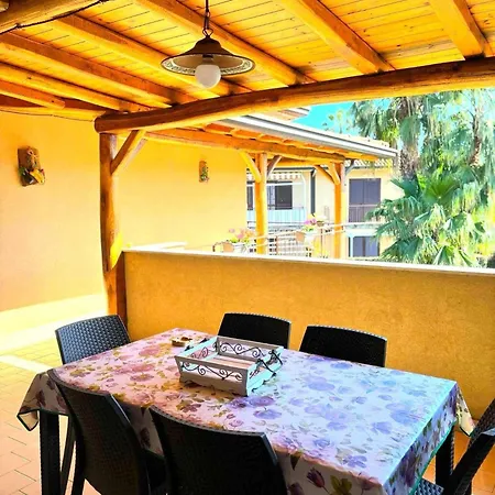 La Casa Di Sofia Apartment *